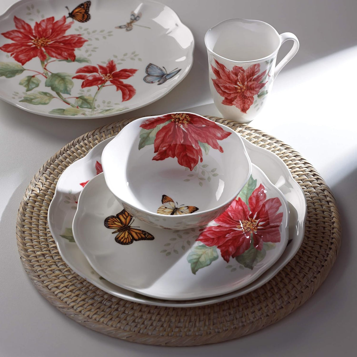 12 Piece Dinnerware Set Z219074