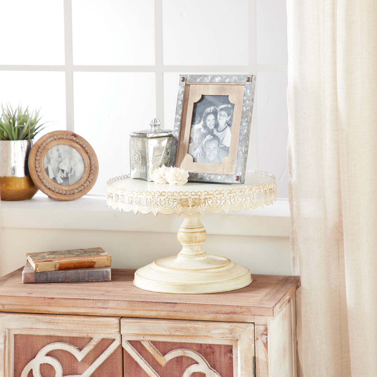 Brown White Metal Cake Stand A319