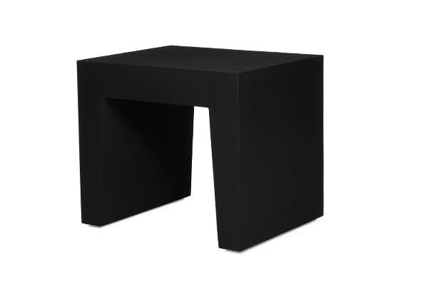 White Concrete Seat H864