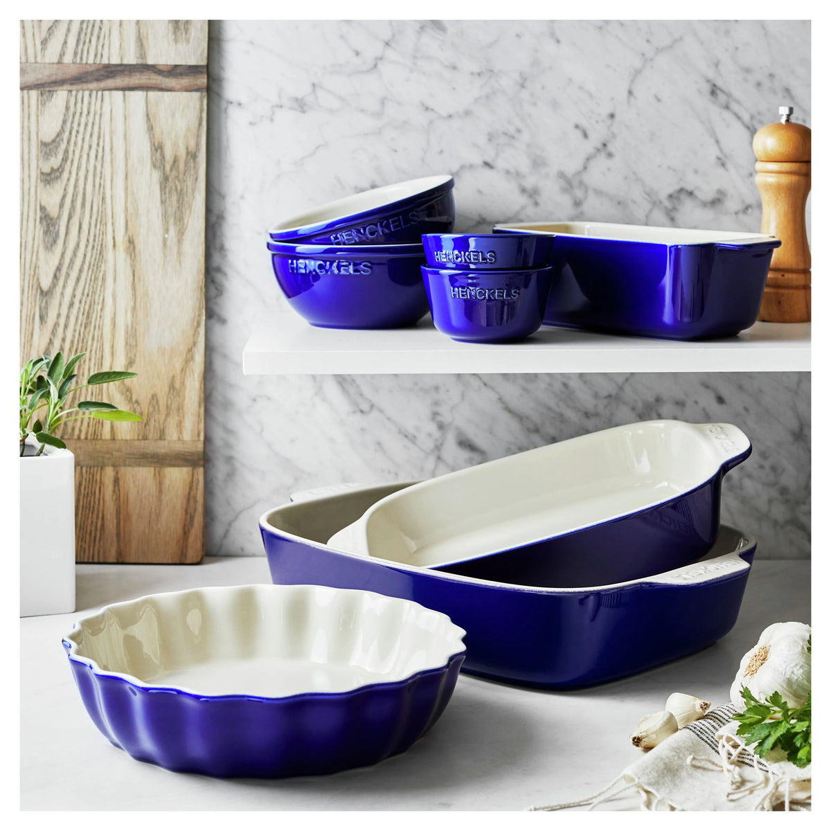 8pc Ceramic Bakeware and Serving Set K70307