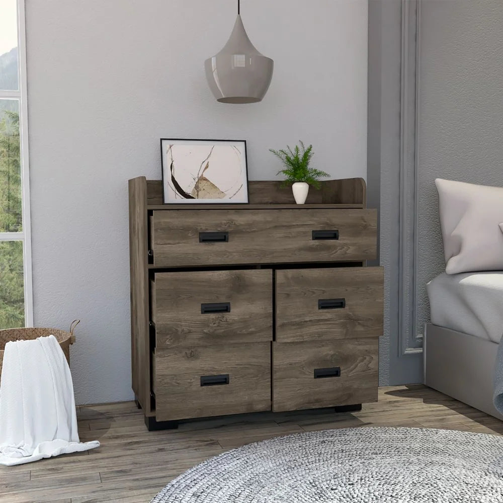 White Dresser O117