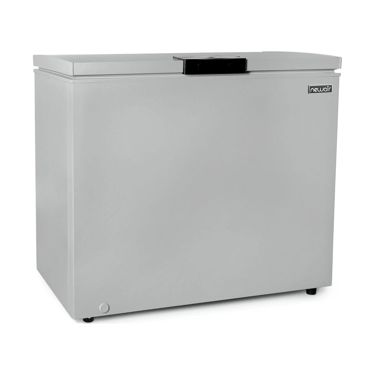 6.7 Cu. Ft. Compact Chest Freezer in Cool Gray J4060