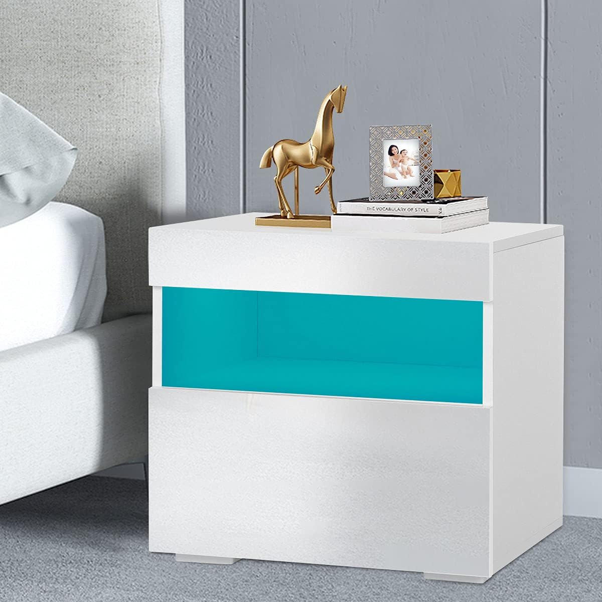 White High Gloss 2 Drawer Nightstand W526