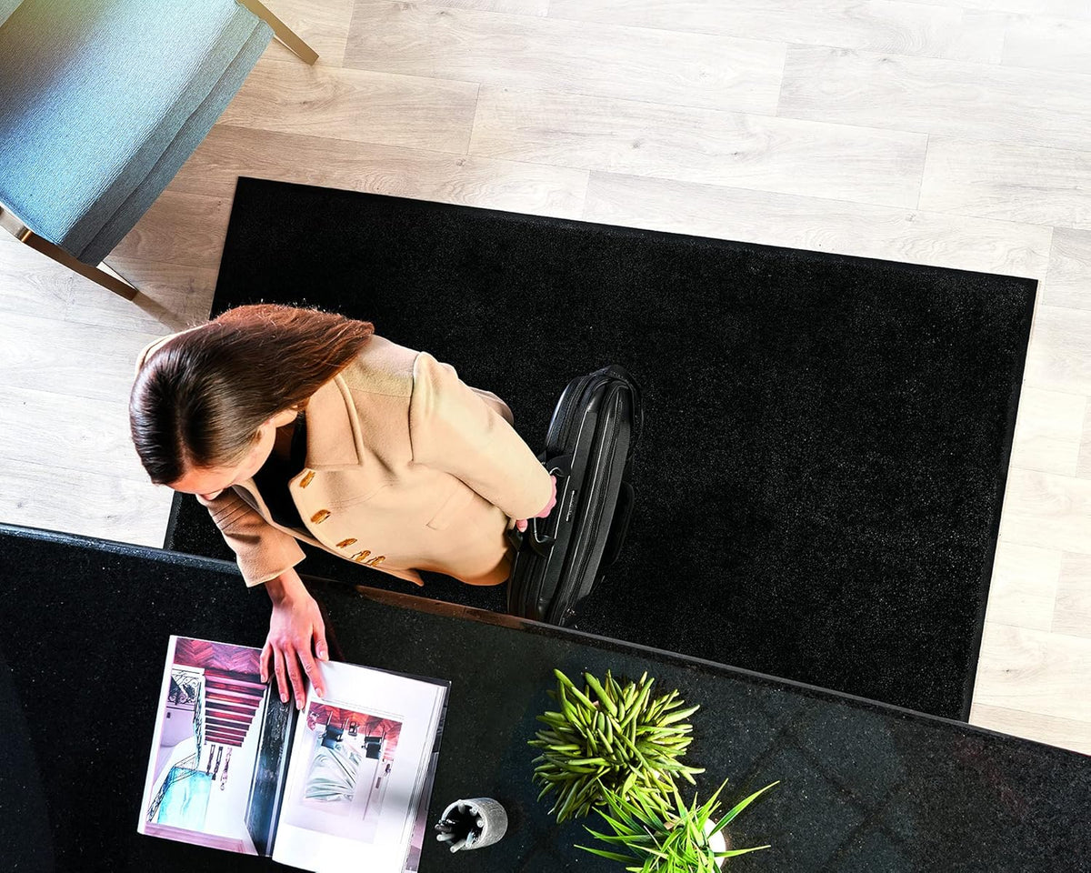 45 W x 95 L Navy Nylon Entrance Floor Mat with Rubber Backing G1045