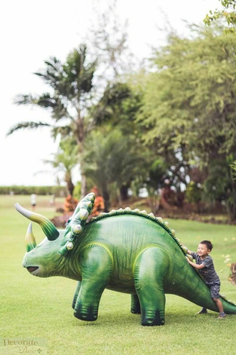 Inflatable Triceratops Dinosaur E539