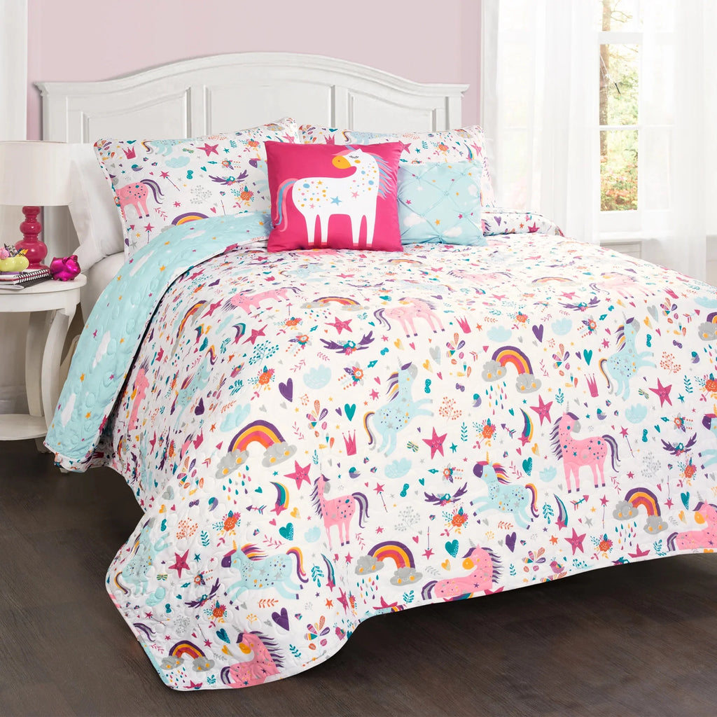Reversible Animal Print Quilt, Twin, White/Multi, 4-Pc Set T6600