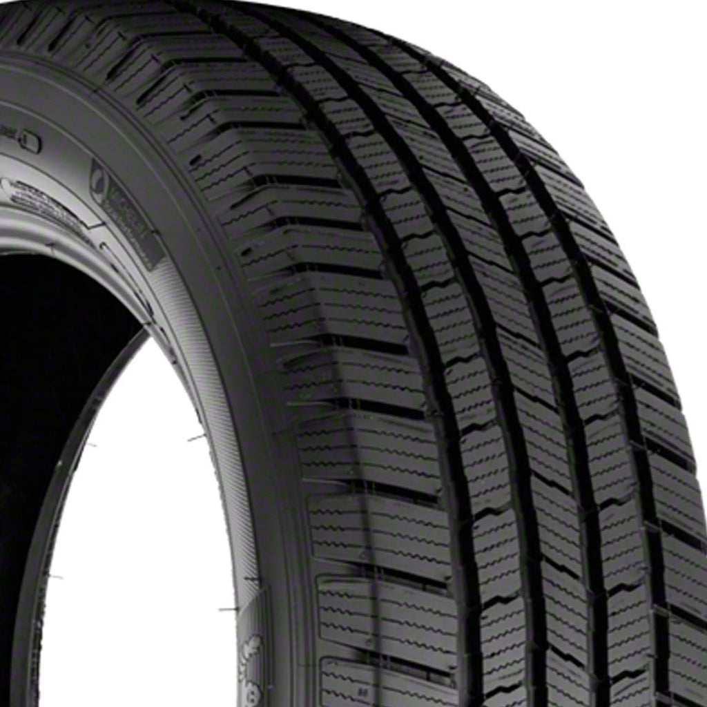 All Season 235/75R17 Light Truck Tire M82608